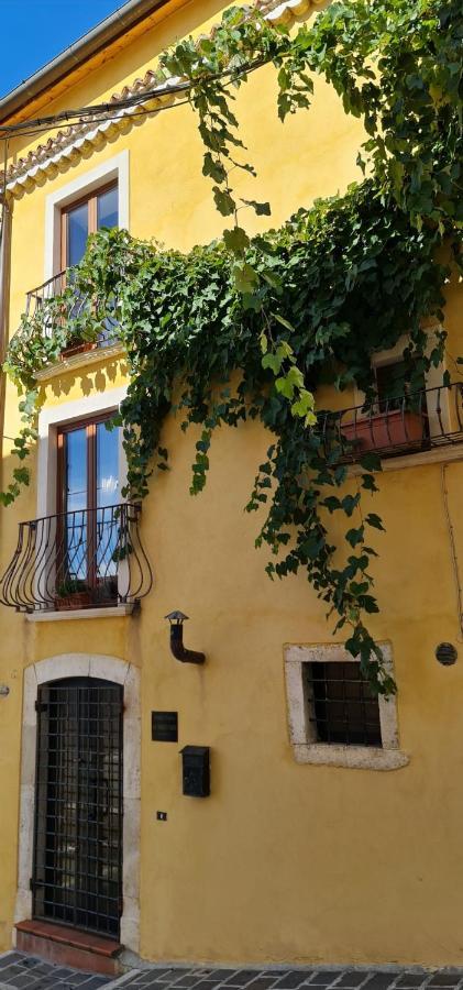 Villa Scaccia pensieri Cerchio Esterno foto