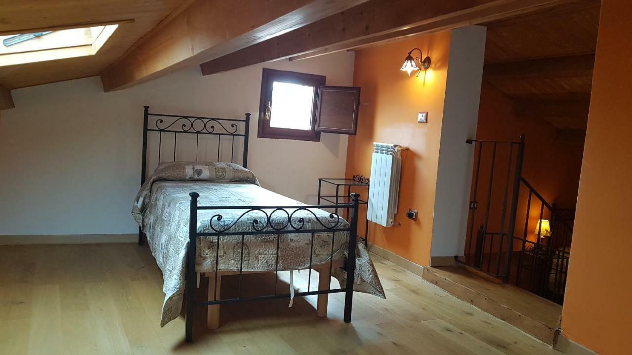 Villa Scaccia pensieri Cerchio Esterno foto