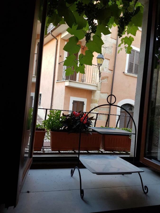 Villa Scaccia pensieri Cerchio Esterno foto
