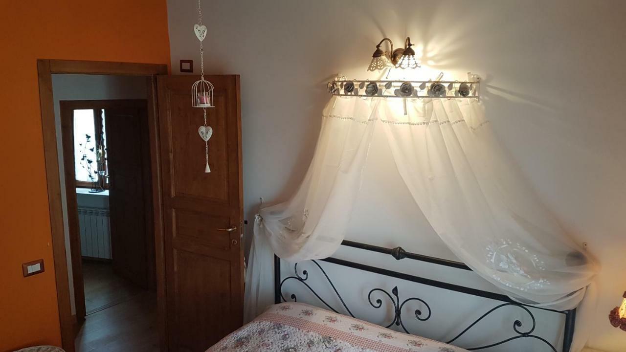 Villa Scaccia pensieri Cerchio Esterno foto