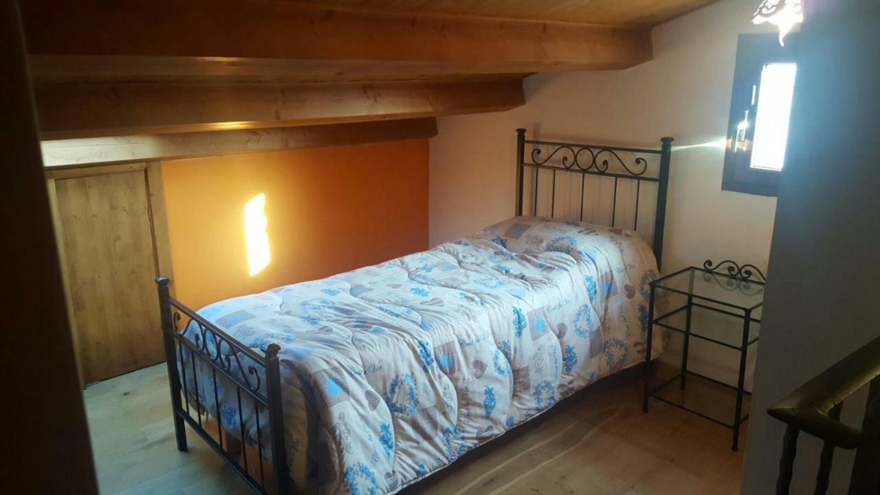Villa Scaccia pensieri Cerchio Esterno foto