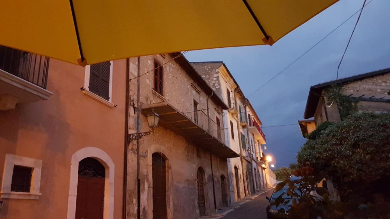 Villa Scaccia pensieri Cerchio Esterno foto